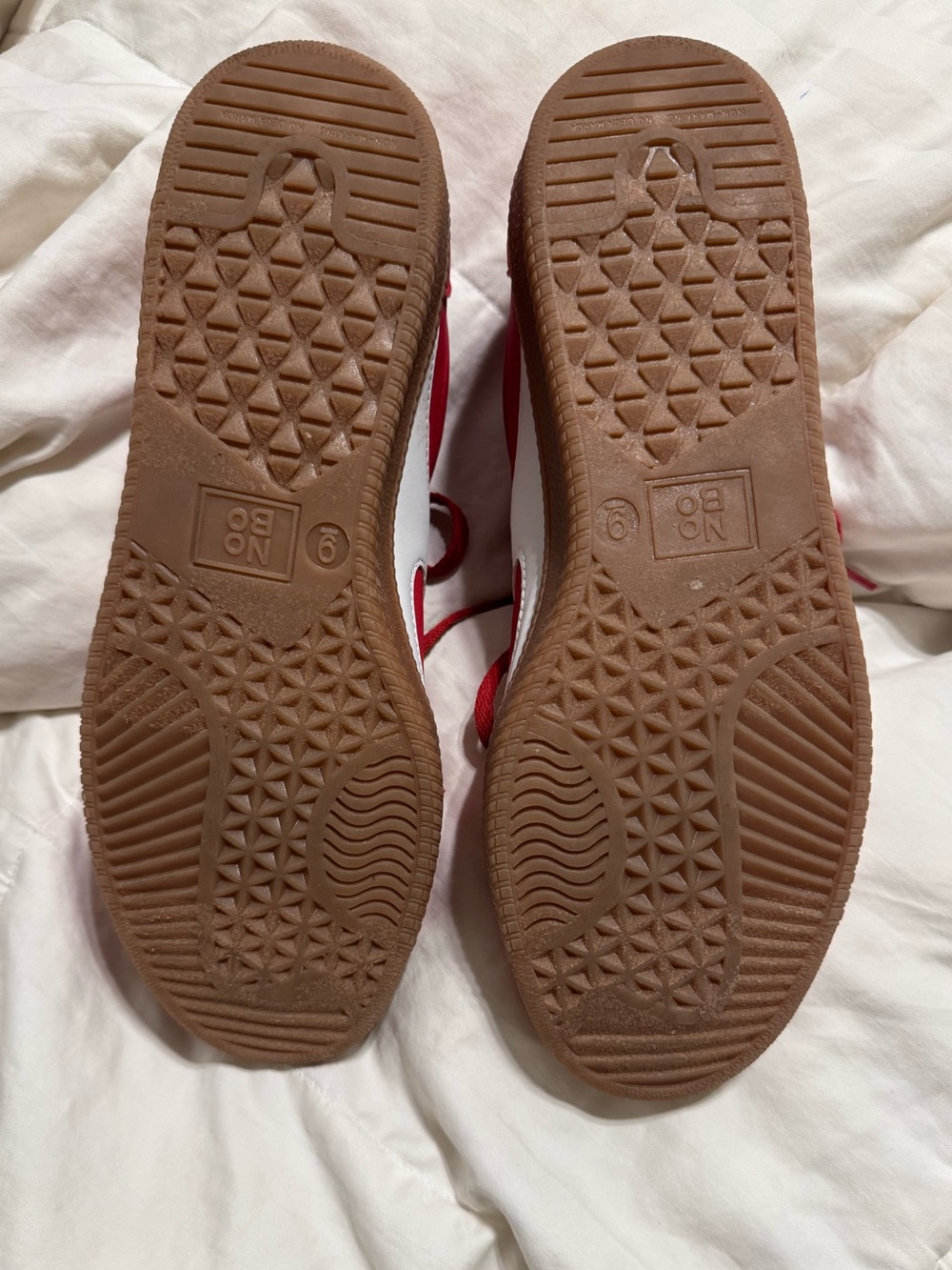 No Boundaries Red Lace-Up Sneakers | Women’s Size 9 | - Picture 4 of 7